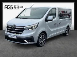 Highland grey Neu 2025 Renault Trafic Van | 59.590 €