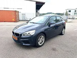Blau Gebraucht 2016 BMW 218 Sport Line Kombi | 13.999 € (Fairer Preis)