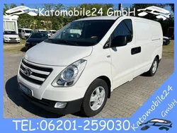 Weiß Gebraucht 2017 Hyundai H-1 Van / Kleinbus | 8.950 € (Guter Preis)