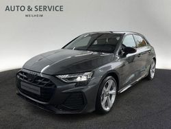 Grau Neu 2025 Audi A3 Sportback S-Line Limousine | 43.900 € (Fairer Preis)