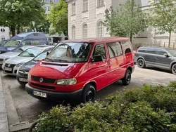 Rot Gebraucht 1996 VW T4 Van | 12.800 €