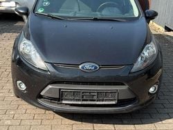 Schwarz Gebraucht 2012 Ford Fiesta Kleinwagen | 3.100 € (Guter Preis)