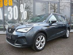 Grau Gebraucht 2024 Seat Arona FR SUV | 24.950 € (Fairer Preis)