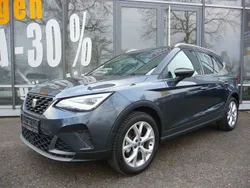 Grau Gebraucht 2024 Seat Arona FR SUV | 24.950 € (Fairer Preis)