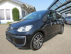 Schwarz Gebraucht 2022 VW e-up! Style Kleinwagen | 17.800 € (Fairer Preis)