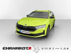 Grün Gebraucht 2024 Skoda Octavia SportLine Kombi | 36.580 € (Etwas zu teuer)