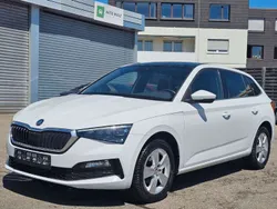 Weiß Gebraucht 2023 Skoda Scala Style Kleinwagen | 22.950 € (Guter Preis)