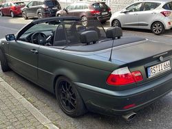 Schwarz Gebraucht 2004 BMW 320 Cabriolet Sport Line Cabrio | 12.000 € (Fairer Preis)