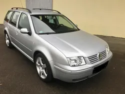 Silber Gebraucht 2003 VW Bora GT Limousine | 9.900 €