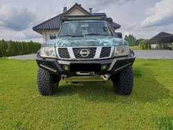 Silber Gebraucht 2004 Nissan Patrol SUV | 15.000 € (Guter Preis)