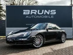 Atlasgrau metallic (metallic) Gebraucht 2007 Porsche 911 Carrera 4S Coupé | 52.911 € (Fairer Preis)