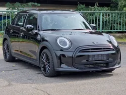 Schwarz Gebraucht 2022 Mini ONE Kleinwagen | 19.799 € (Fairer Preis)