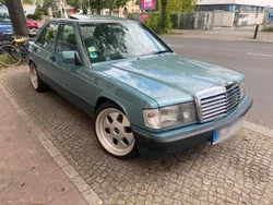 Andere außenfarben Gebraucht 1992 Mercedes 190 Limousine | 7.000 €
