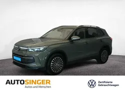 Grün Gebraucht 2024 VW Tiguan R SUV | 33.430 € (Guter Preis)