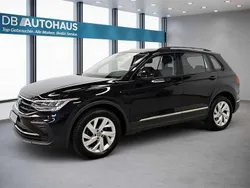 Schwarz Gebraucht 2023 VW Tiguan Life SUV | 29.990 € (Superpreis)