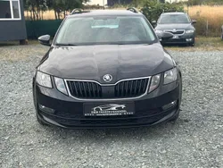 Schwarz Gebraucht 2017 Skoda Octavia Ambition Kombi | 14.000 € (Etwas zu teuer)