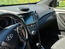 Schwarz Gebraucht 2016 Hyundai i30 Kombi | 6.900 € (Guter Preis)