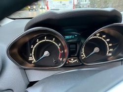 Schwarz Gebraucht 2016 Ford Fiesta Limousine | 5.700 € (Guter Preis)