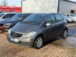 Grau Gebraucht 2009 Mercedes A150 Limousine | 5.900 € (Etwas zu teuer)