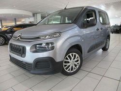 Grau Gebraucht 2019 Citroën Berlingo Live Van / Kleinbus | 12.980 € (Guter Preis)