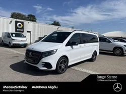 Weiß Gebraucht 2024 Mercedes V300 Avantgarde Van / Kleinbus | 81.850 €