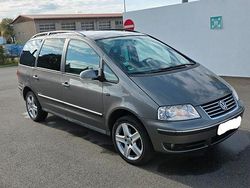 Grau Gebraucht 2008 VW Sharan Van / Kleinbus | 7.990 €