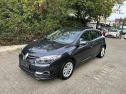 Grau Gebraucht 2014 Renault Mégane III Dynamique Limousine | 7.299 € (Fairer Preis)