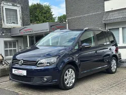 Blau Gebraucht 2014 VW Touran Cup Van / Kleinbus | 12.890 € (Etwas zu teuer)