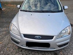 Silber Gebraucht 2007 Ford Focus Kombi | 1.350 € (Fairer Preis)