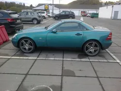 Grün Gebraucht 1998 Mercedes SLK230 Cabrio | 2.900 €