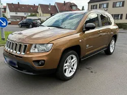 Braun Gebraucht 2011 Jeep Compass SUV | 4.400 € (Teuer)