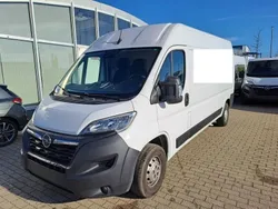 Casabl/arctic/eisweiss/kaolin Gebraucht 2024 Opel Movano Van | 22.980 € (Fairer Preis)