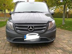 Grau Gebraucht 2015 Mercedes Vito Van / Kleinbus | 8.000 € (Guter Preis)