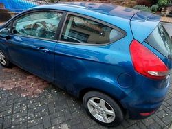 Blau Gebraucht 2009 Ford Fiesta Limousine | 2.350 € (Fairer Preis)