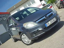 Grau Gebraucht 2007 Opel Zafira Edition Van / Kleinbus | 1.000 € (Superpreis)