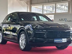 Schwarz Gebraucht 2018 Porsche Cayenne SUV | 55.999 € (Teuer)