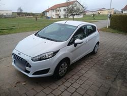 Weiß Gebraucht 2013 Ford Fiesta SYNC Edition Kleinwagen | 5.300 € (Guter Preis)
