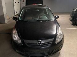 Schwarz Gebraucht 2007 Opel Corsa Sport Limousine | 2.200 € (Fairer Preis)