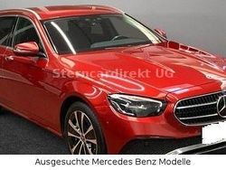 Rot Gebraucht 2022 Mercedes E300 Avantgarde Limousine | 35.890 € (Etwas zu teuer)