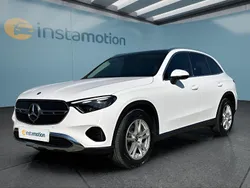 Weiß Gebraucht 2023 Mercedes GLC220 SUV | 52.849 € (Guter Preis)