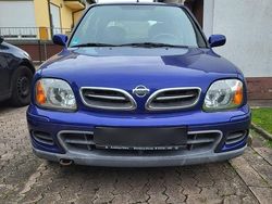 Blau Gebraucht 2002 Nissan Micra Kleinwagen | 900 €
