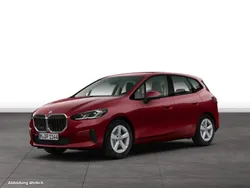Piemont rot metallic Gebraucht 2024 BMW 218 Active Tourer Luxury Line Van / Kleinbus | 35.424 € (Guter Preis)