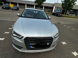 Silber Gebraucht 2013 Audi A3 Ambiente Limousine | 9.000 € (Guter Preis)