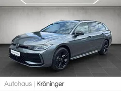 Grau Neu 2025 VW Passat R-line Kombi | 54.990 € (Teuer)