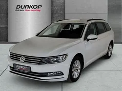 Weiß Gebraucht 2017 VW Passat Comfortline Kombi | 17.990 € (Guter Preis)
