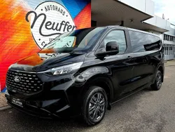 Schwarz Gebraucht 2024 Ford Tourneo Custom Titanium Van / Kleinbus | 47.900 € (Etwas zu teuer)