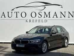 Grau Gebraucht 2023 BMW 520 Sport Line Kombi | 31.950 € (Superpreis)