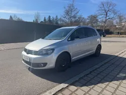 Silber Gebraucht 2011 VW Golf Plus Style Van / Kleinbus | 4.899 €
