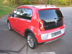 VW cross up!