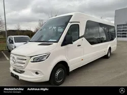 Reinweiß Gebraucht 2023 Mercedes Sprinter Van | 172.372 €